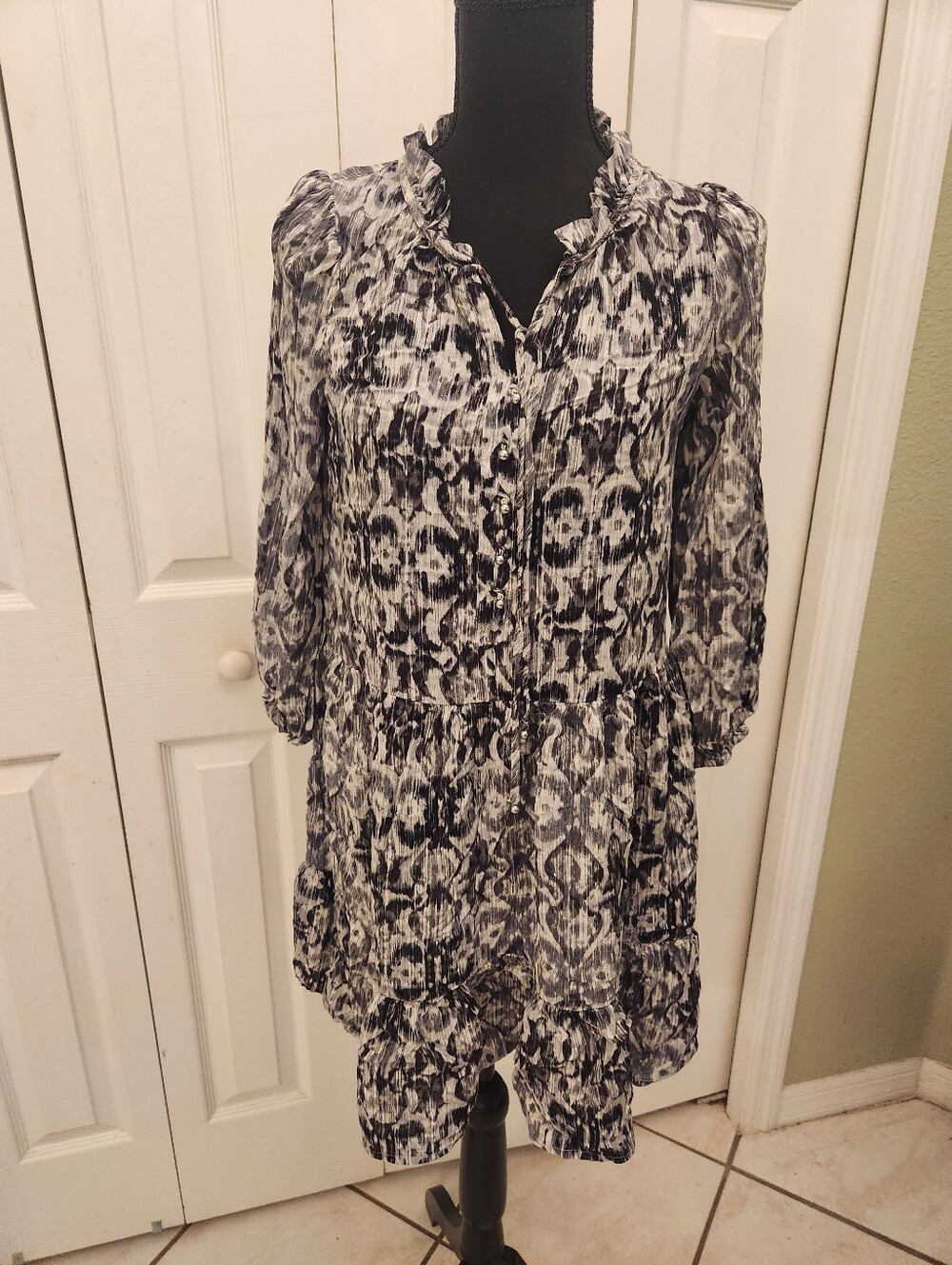 Calvin Klein Women’s Black & White Printed Ruffle-Trim Tunic Dress